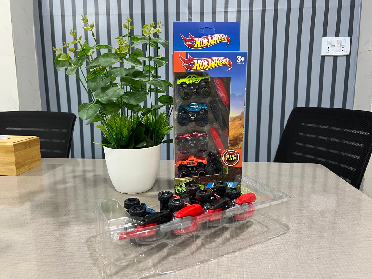 Pack of 4 Key Launcher Hot Wheel Cars - The Kids World